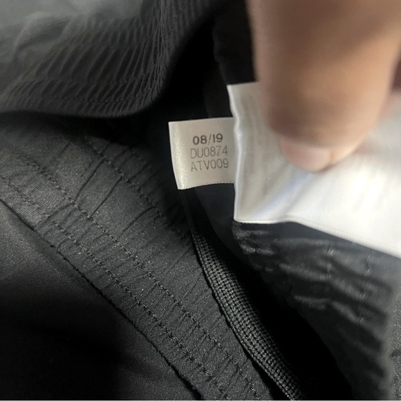 Adidas Printing Straight Sports Shorts Men’s Black Size Medium Black DU0874 EUC - Picture 9 of 10